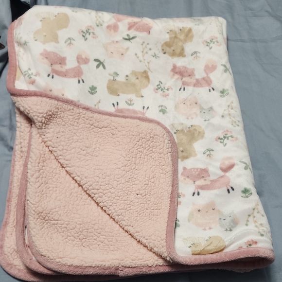 no brand Other - Cozy Pink Animal Print Baby Blanket